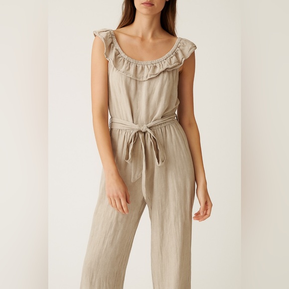 Universal Thread Linen jumpsuit - Picture 1 of 7